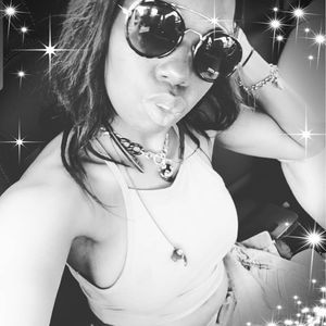 Meet your Posher, Jaye